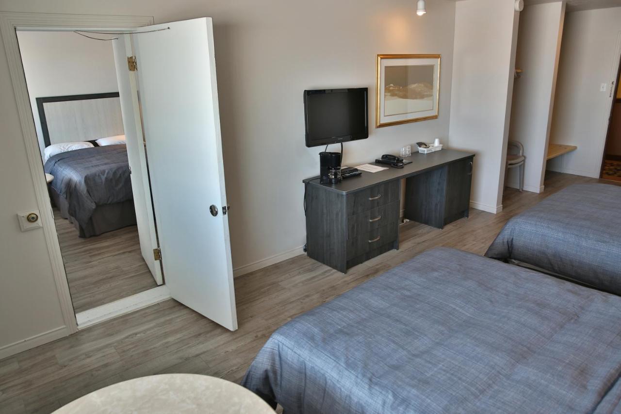Motel Castille Roberval Eksteriør bilde